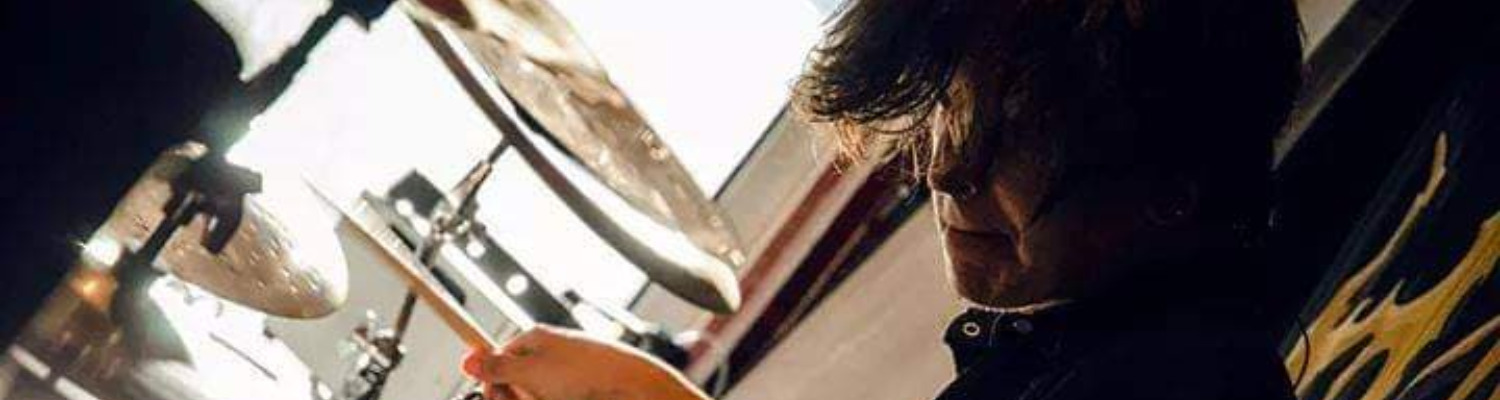 Siebe Hermans with his drums